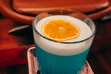 Bely. histoires de cocktails